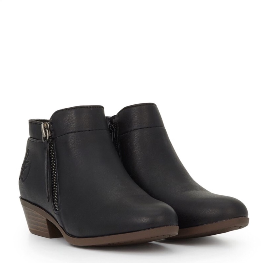 Black booties